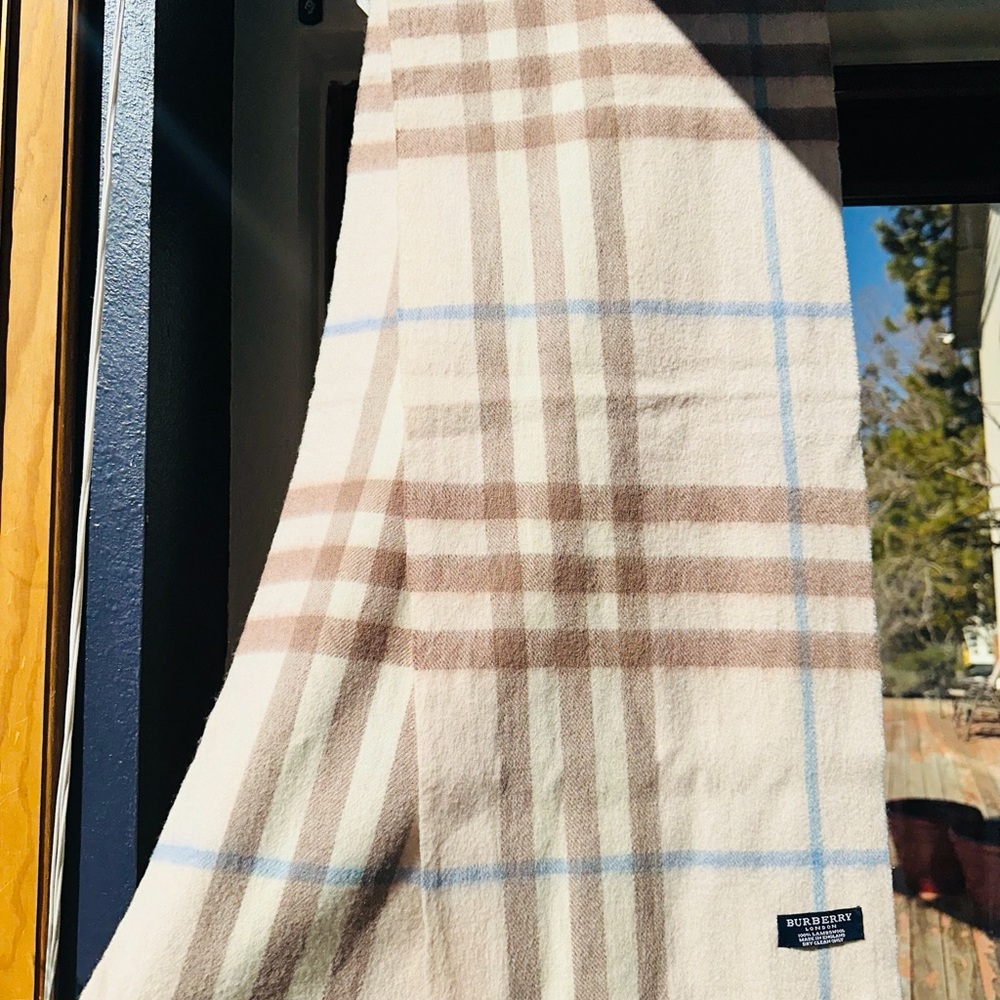 Burberry: Pink Giant Check Plaid Scarf - Picture 8 of 13